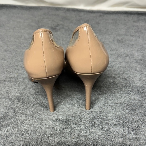 Jessica Simpson Nude  Heels - Picture 4 of 13